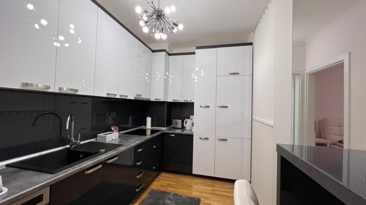 Apartman Nejra Tuzla Exteriör bild